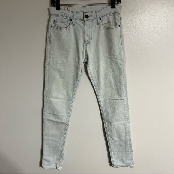 Abercrombie & Fitch Denim - Women's Abercrombie & Fitch‎ Super Skinny Size 28 X 30 White Denim Jeans